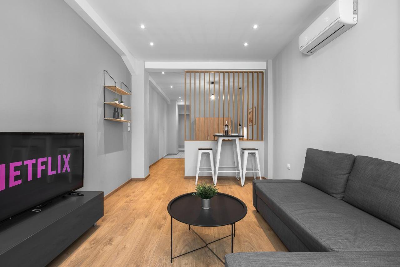 Nemea Apartments, The Luxury Suites Tesalonika Bagian luar foto
